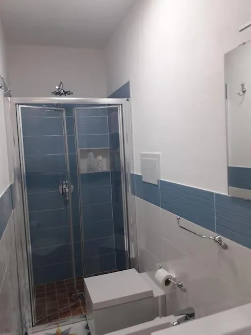 Oneto Apartment-1